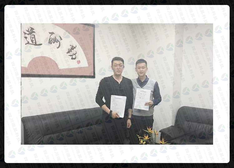 成都APP定制開發公司-四川源昇科技與自留田西北菜餐飲公司達成戰略合作伙伴（餐飲APP）